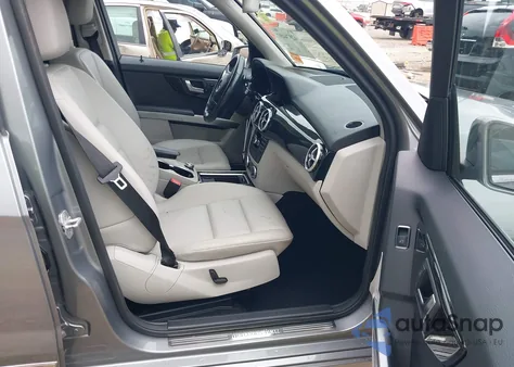 2015 Mercedes-Benz Glk 350 z USA, uszkodzony, nr VIN WDCGG5HB4FG438981